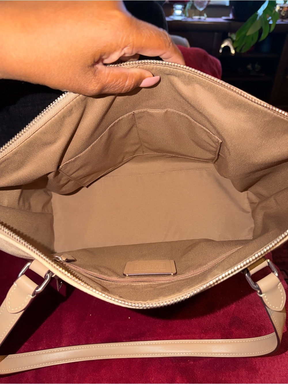 Authentic Coach Beige Signature Tote with Leather Trim and matching mini bag - Picture 6 of 11